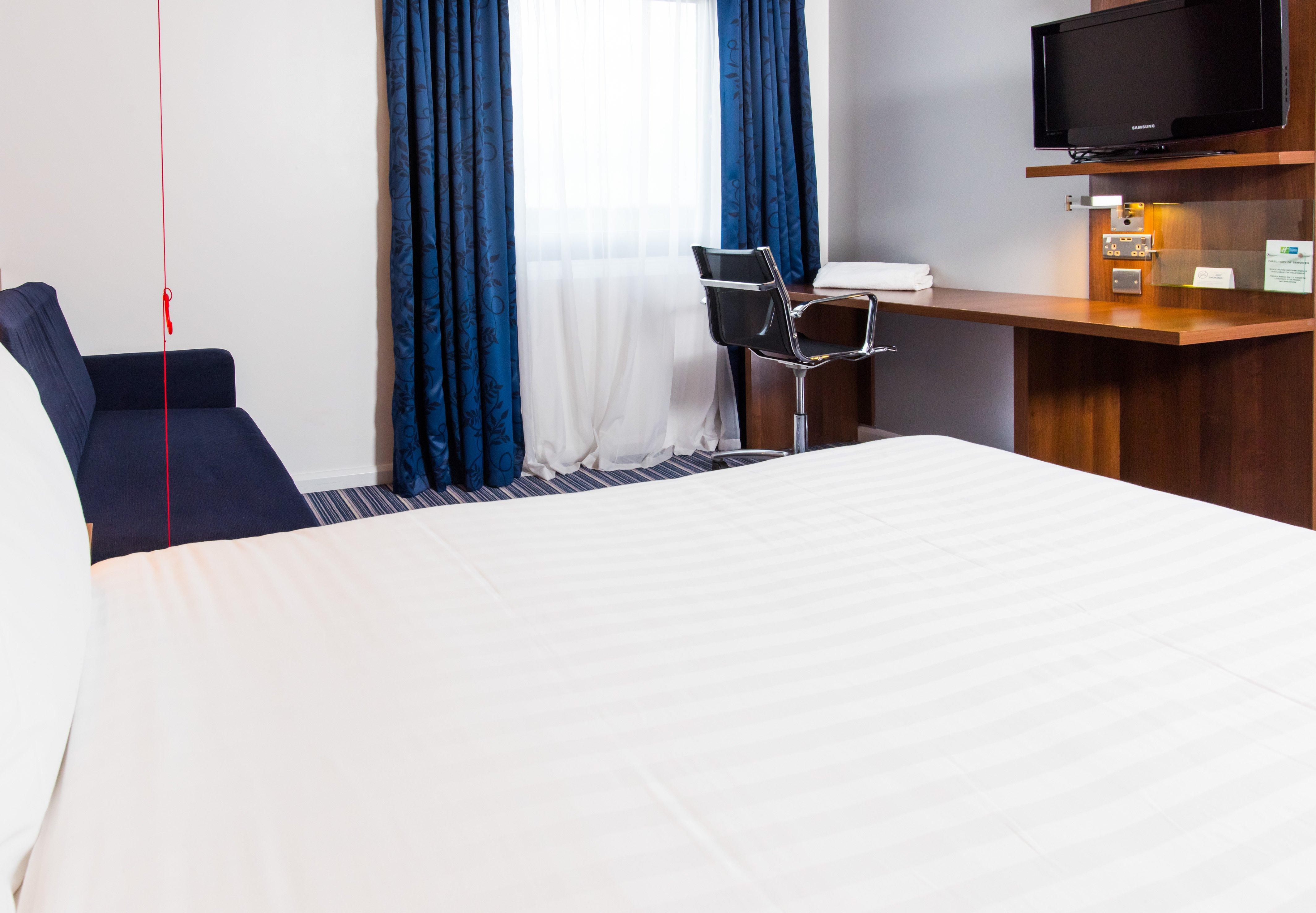 Holiday Inn Express Tamworth By Ihg Extérieur photo
